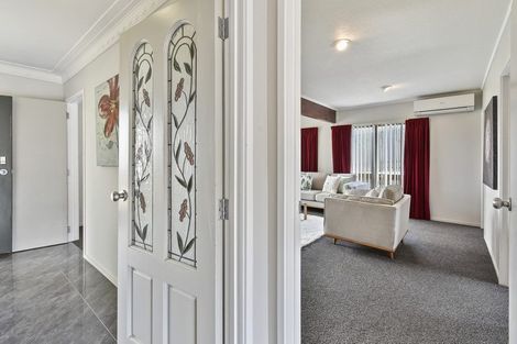 Photo of property in 193 Carnoustie Drive, Wattle Downs, Auckland, 2103