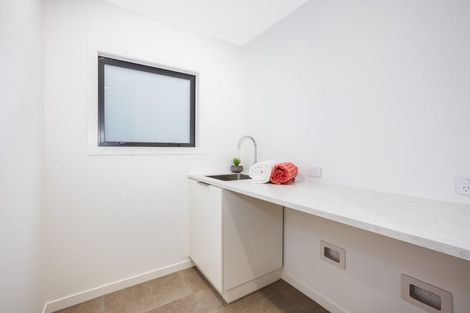 Photo of property in 12a Leighton Avenue, Waiwhetu, Lower Hutt, 5010