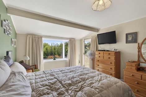 Photo of property in 6a Leatham Avenue, Strandon, New Plymouth, 4312