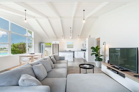 Photo of property in 25 Ford Avenue, Te Kamo, Whangarei, 0112