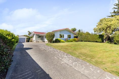 Photo of property in 397 Te Moana Road, Waikanae, 5036
