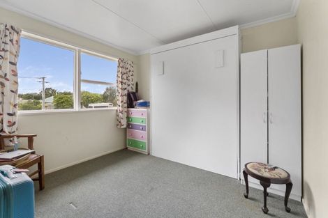 Photo of property in 49 Toi Street, Otaki Beach, Otaki, 5512