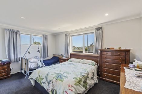 Photo of property in 24c Richmond Street, Waitara, 4320