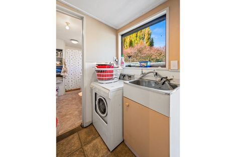 Photo of property in 7 Kinnibeg Street, Albert Town, Wanaka, 9305