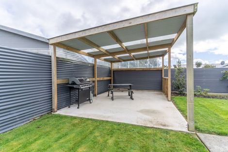 Photo of property in 10 Hillary Street, Winton, 9720