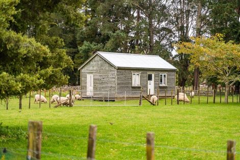 Photo of property in 80 Tararua Drive, Upper Plain, Masterton, 5888