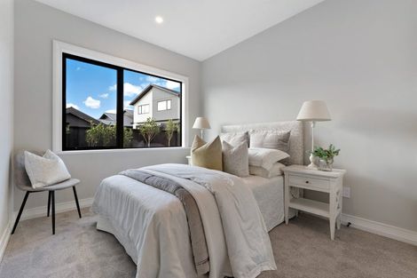 Photo of property in 9 Halcyon Bay Lane, Wainui, 0992