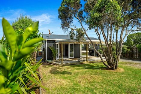 Photo of property in 438 Pukehina Parade, Pukehina, Te Puke, 3189