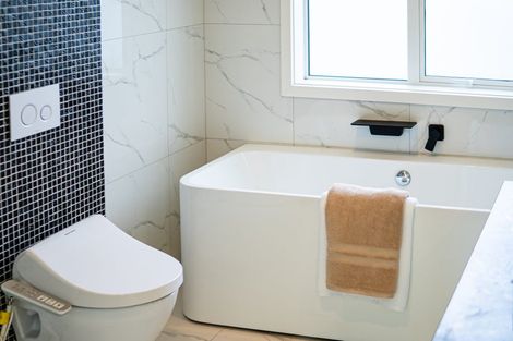 Photo of property in 206b Clovelly Road, Bucklands Beach, Auckland, 2012