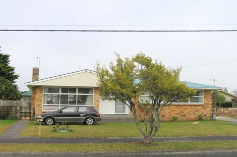 Photo of property in 5 Seifert Street, Forest Lake, Hamilton, 3200