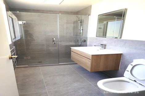 Photo of property in 4 Chatsworth Crescent, Pakuranga Heights, Auckland, 2010