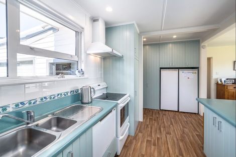 Photo of property in 73 Kempton Street, Greytown, 5712