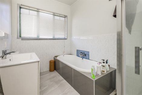 Photo of property in 79 Fairburn Road, Otahuhu, Auckland, 1062