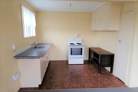 Photo of property in 72b Black Rock Road, Newlands, Wellington, 6037