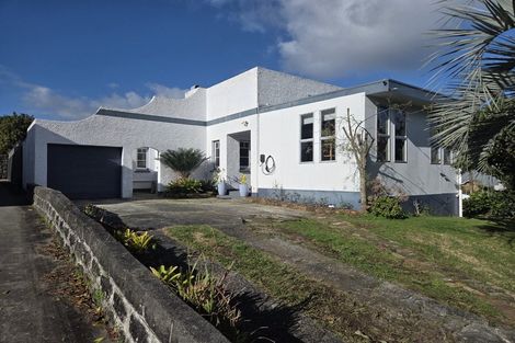 Photo of property in 13 Kent Road, Regent, Whangarei, 0112
