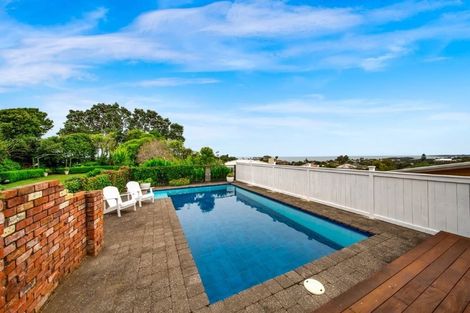 Photo of property in 533 Devon Street West, Blagdon, New Plymouth, 4310