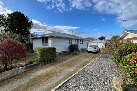 Photo of property in 6 Pain Street, Bulls, 4818