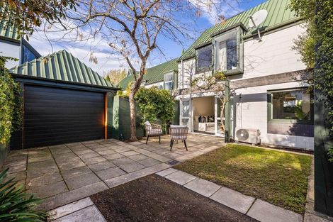 Photo of property in 4/12 Shrewsbury Street, Merivale, Christchurch, 8014