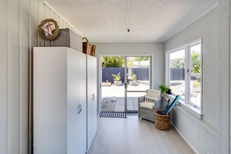 Photo of property in 62 Rogers Road, Bay View, Napier, 4104