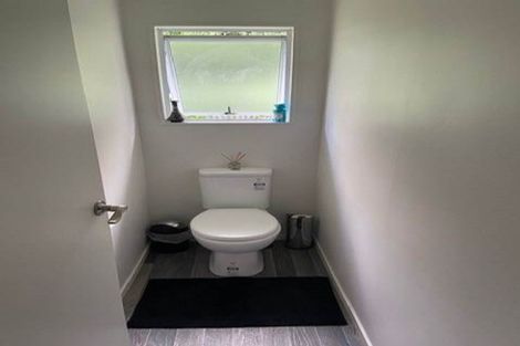 Photo of property in 2 Frank Hewitt Street, Pukekohe, 2120