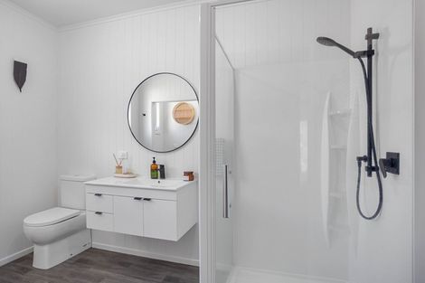 Photo of property in 104a Brunton Crescent, Thames, 3500