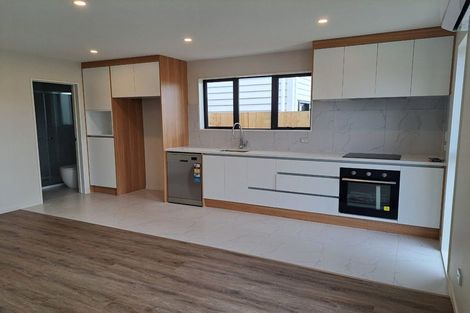 Photo of property in 20 Rorotu Avenue, Karaka, Papakura, 2113