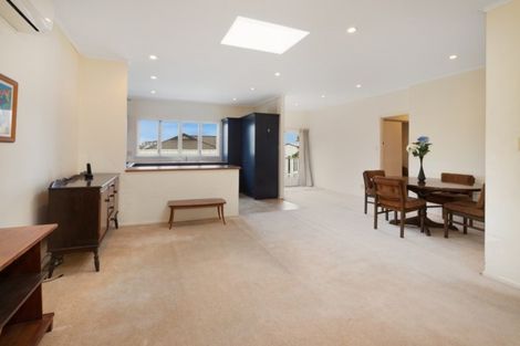 Photo of property in 13 Huia Road, Point Chevalier, Auckland, 1022