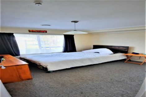 Photo of property in 3 Fenchurch Grove, Stokes Valley, Lower Hutt, 5019