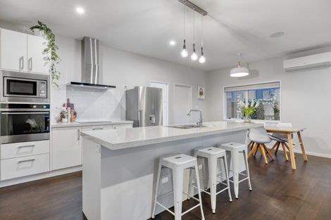 Photo of property in 36 Selliera Place, Papamoa Beach, Papamoa, 3118