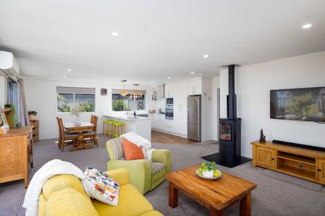 Photo of property in 33 Kahuraki Drive, Pegasus, 7612