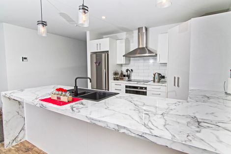 Photo of property in 24 Perriam Place, Mount Pisa, Cromwell, 9383