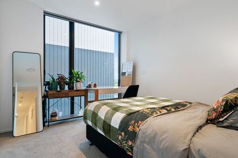 Photo of property in 301/1 Buscomb Avenue, Henderson, Auckland, 0610