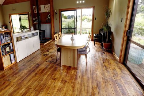 Photo of property in 172 Whakamara Road, Manutahi, Hawera, 4672