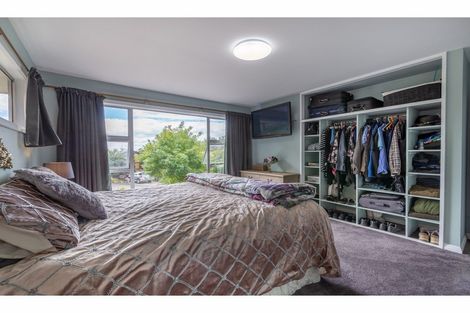 Photo of property in 7 Dalefield Drive, Cashmere, Christchurch, 8022