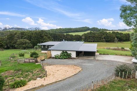 Photo of property in 569 Tomarata Valley Road, Whangaripo, Wellsford, 0974