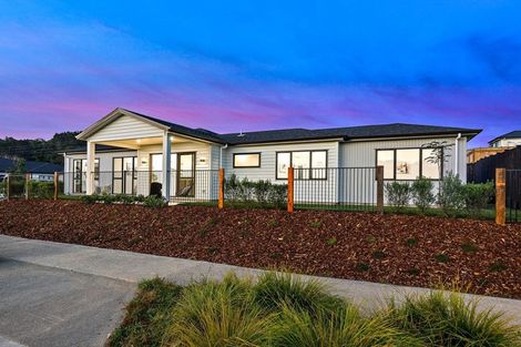 Photo of property in 39 Jeroboam Loop, Kumeu, 0810