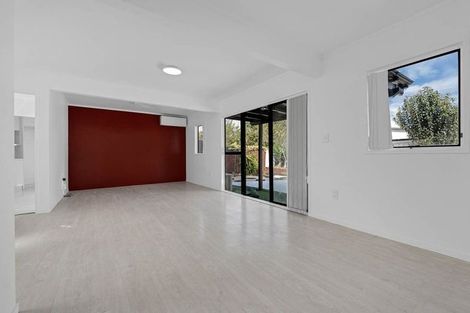 Photo of property in 11/19a Gray Avenue, Mangere East, Auckland, 2024