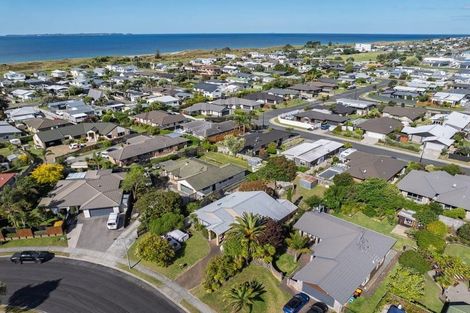 Photo of property in 61 Blake Boulevard, Papamoa Beach, Papamoa, 3118