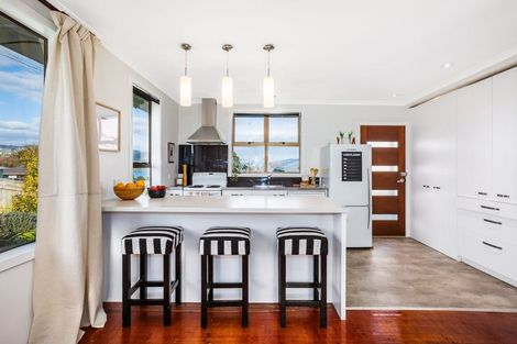 Photo of property in 111 Waiuta Street, Titahi Bay, Porirua, 5022