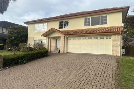 Photo of property in 26 Delmont Close, East Tamaki Heights, Auckland, 2016