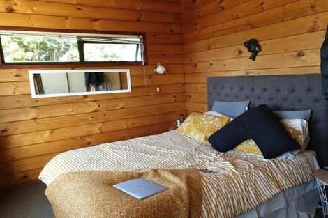 Photo of property in 9 Braund Place, Glenfield, Auckland, 0629