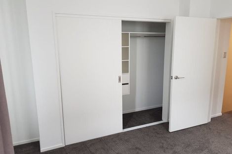 Photo of property in 48 Parahau Road, Papakura, 2110