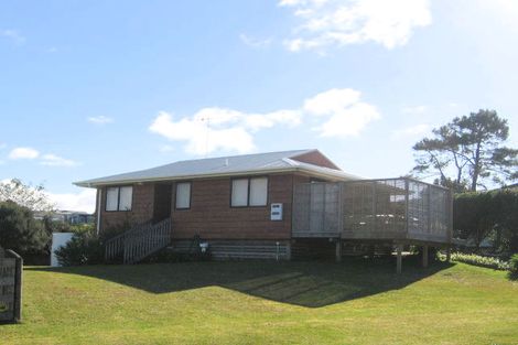 Photo of property in 9 Kanuka Place, Mangawhai Heads, Mangawhai, 0505