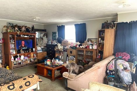 Photo of property in 6 Karyn Street, Castlecliff, Whanganui, 4501