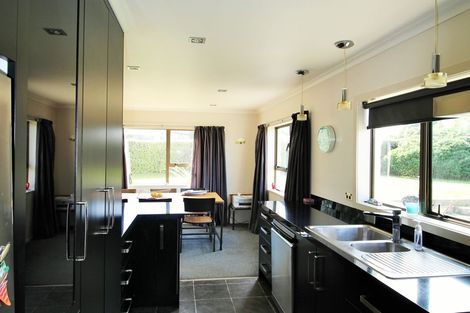 Photo of property in 5 Whiterocks Road, Weston, Oamaru, 9401