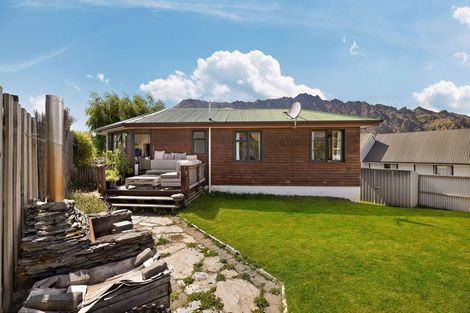 Photo of property in 8 Riverside Road, Frankton, Queenstown, 9300
