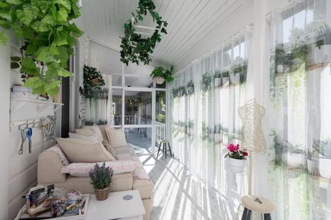 Photo of property in 30 Main Road, Havelock, 7100