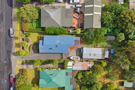 Photo of property in 6 Hull Road, Waiuku, 2123