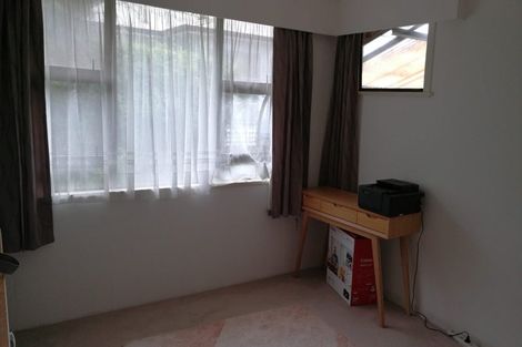 Photo of property in 10 Graham Avenue, Te Atatu Peninsula, Auckland, 0610