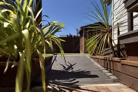 Photo of property in 12a Charles Road, Hannahs Bay, Rotorua, 3010